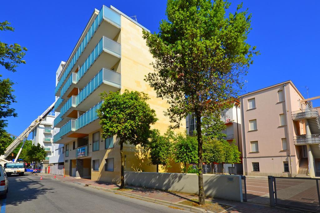 Appartamenti Mare Lignano Sabbiadoro Exterior photo
